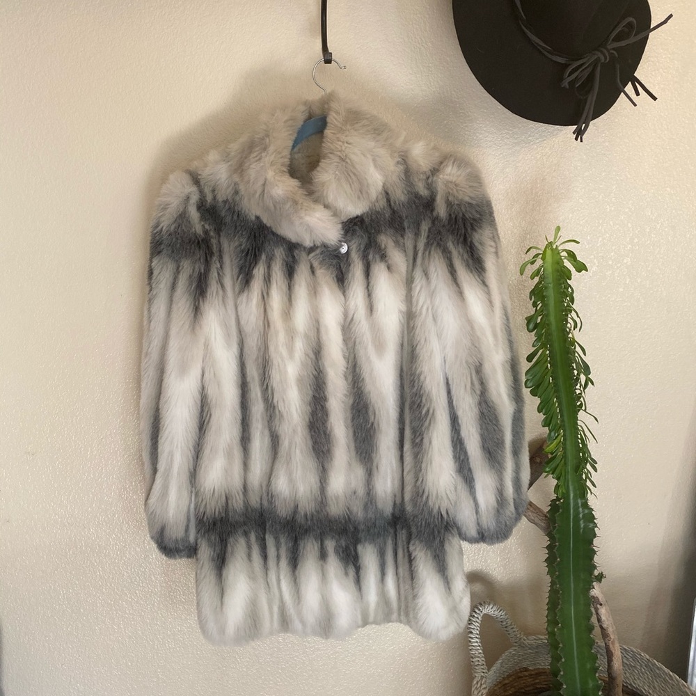 Faux fur coat medium size